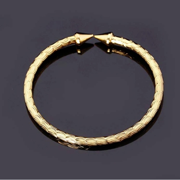Mens "Maximus" 18K Real Gold Plated Bangle Cuff - Picture 3 of 5